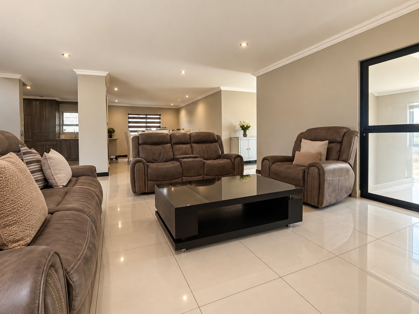 House for sale in Savannah Country Estate, Pretoria, 380 m²