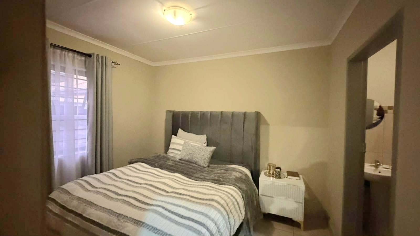 Apartment for sale in Leopard's Rest Security Estate, Albertsdal, Alberton
