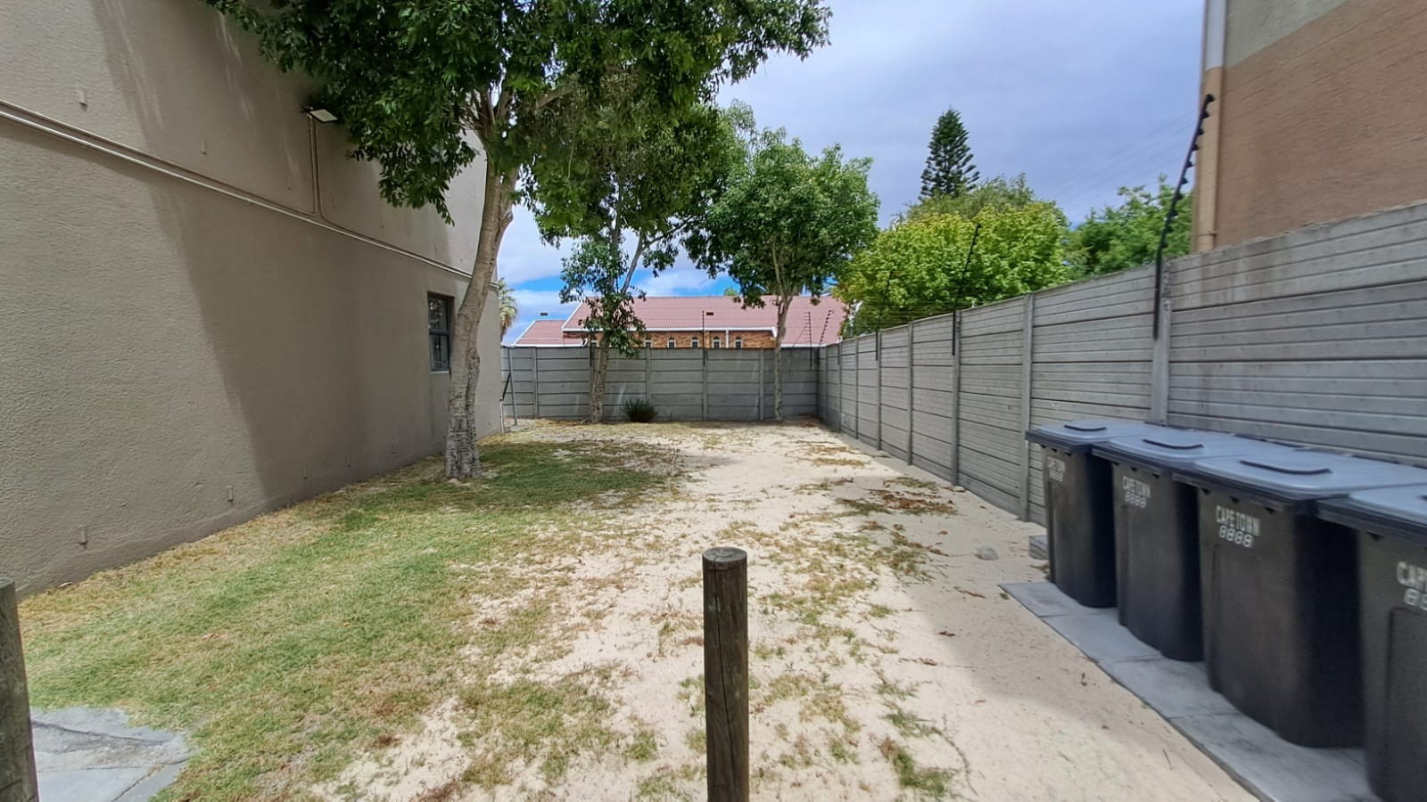 Apartment for rent in Parow North, Parow