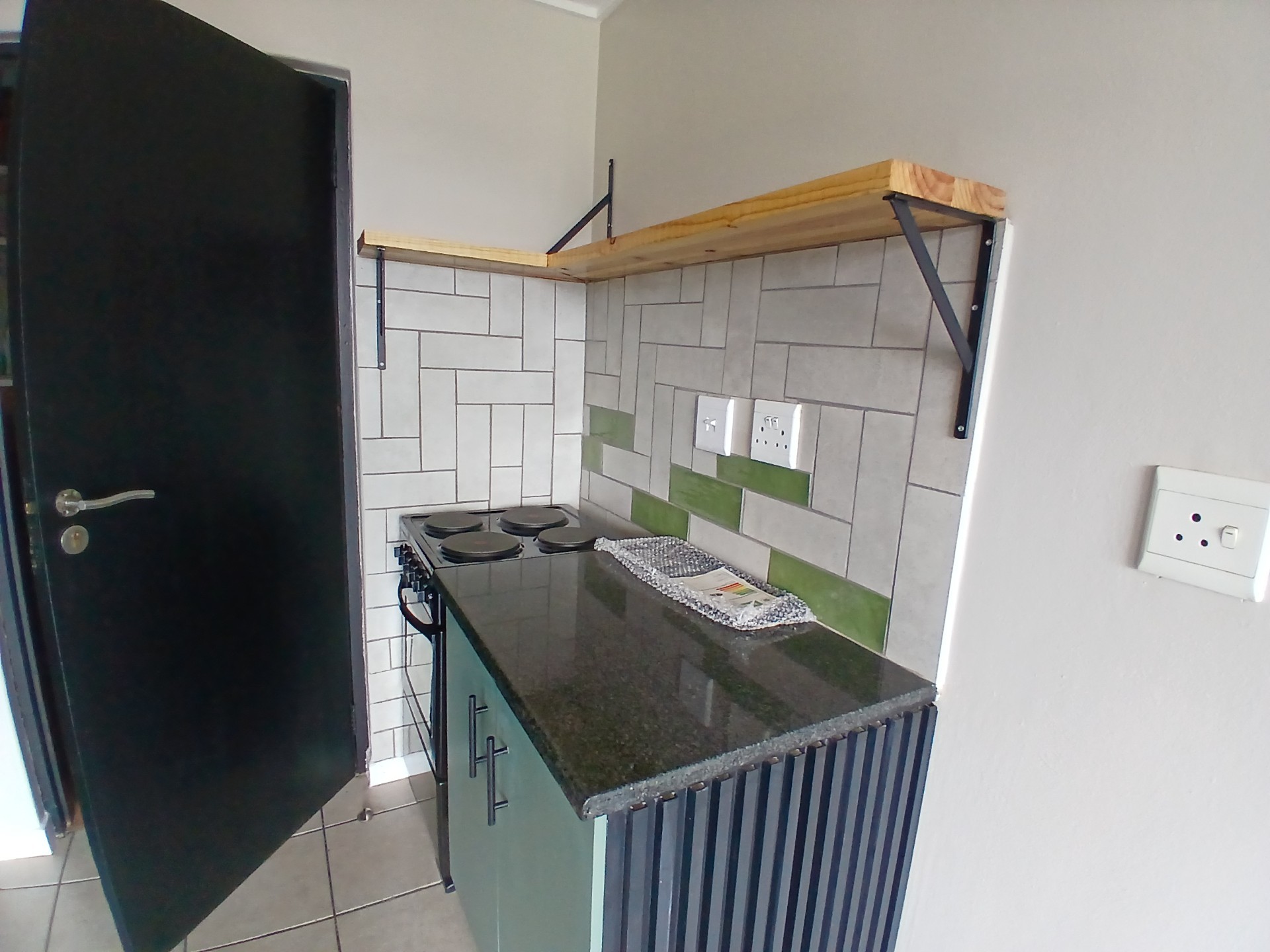 Apartment for sale in Braamfontein Werf, Johannesburg, 48 m²