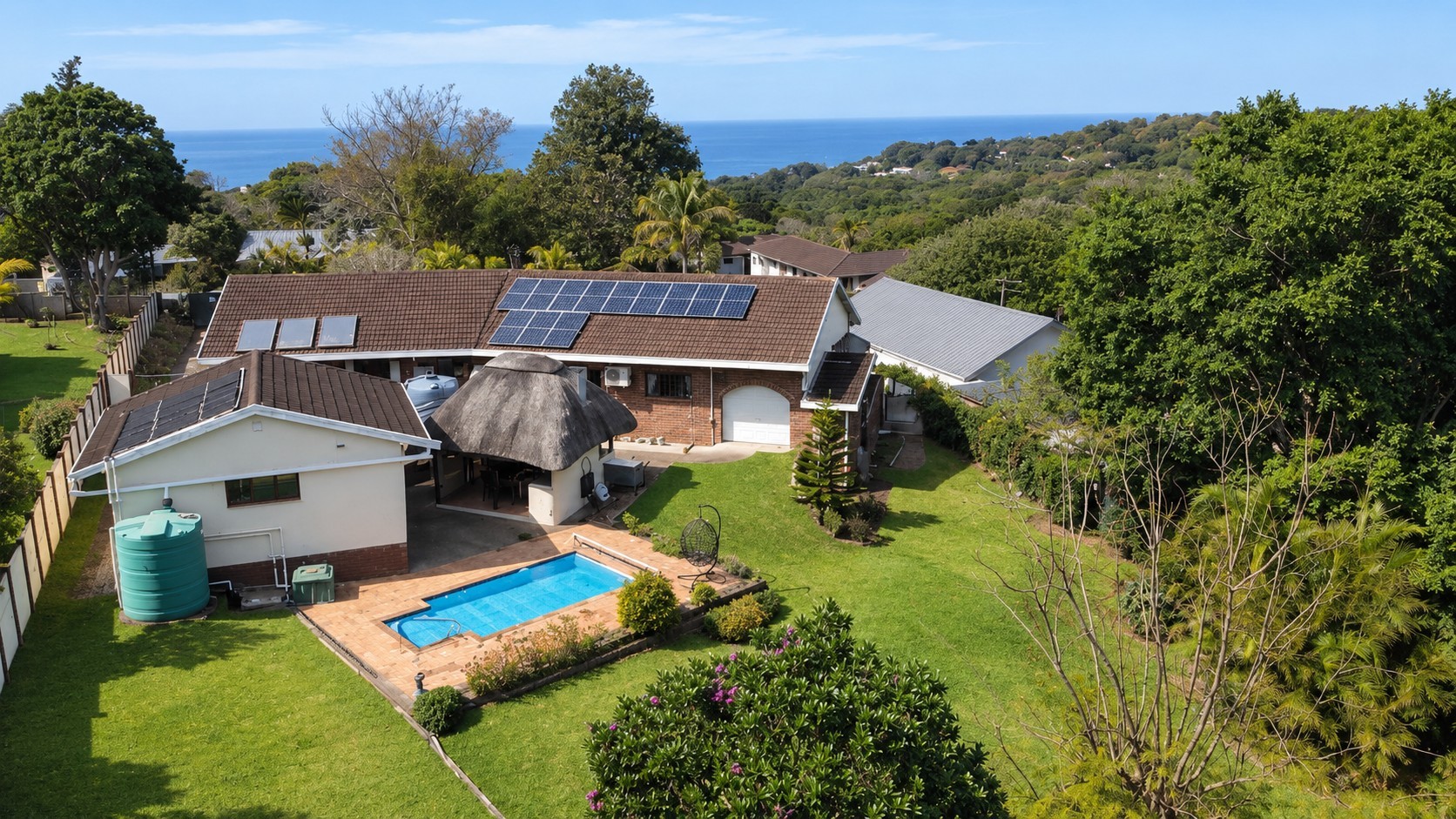 House for sale in Umtentweni, Port Shepstone, KwaZulu Natal, 2025 m²