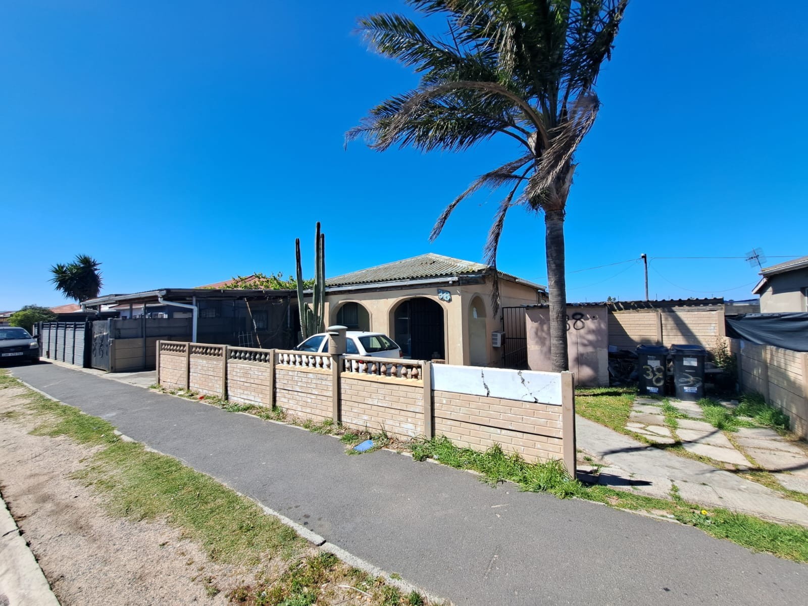 House for sale in Brooklyn, Milnerton, 119 m²