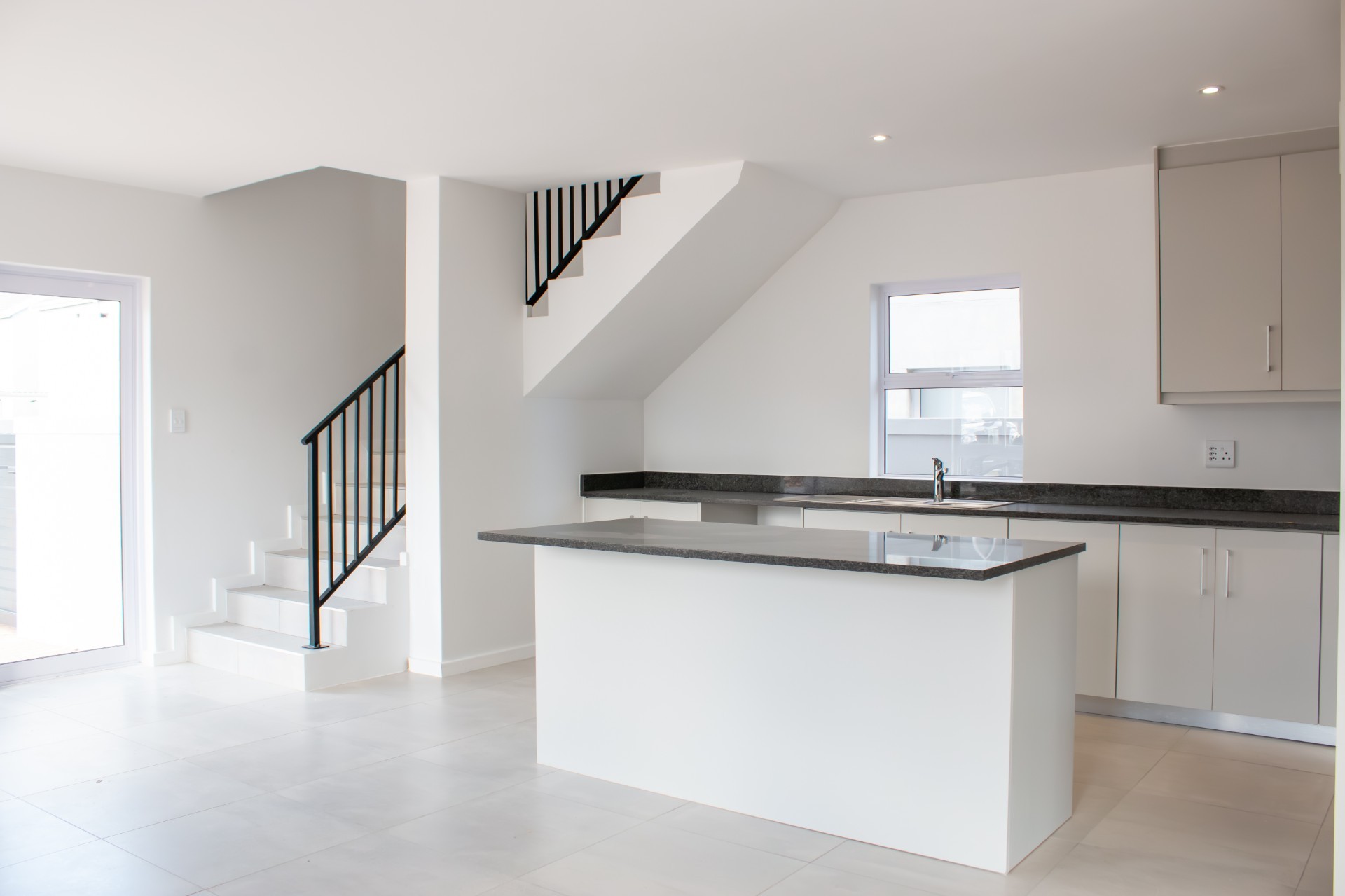House for sale in Mountain Crest Private Estate, Paarl, 56 Carpe Diem Str, Mountain Crest Private Estate, 56 Carpe Diem, Mountain Crest Private Estate, Paarl, Western Cape, 158 m²