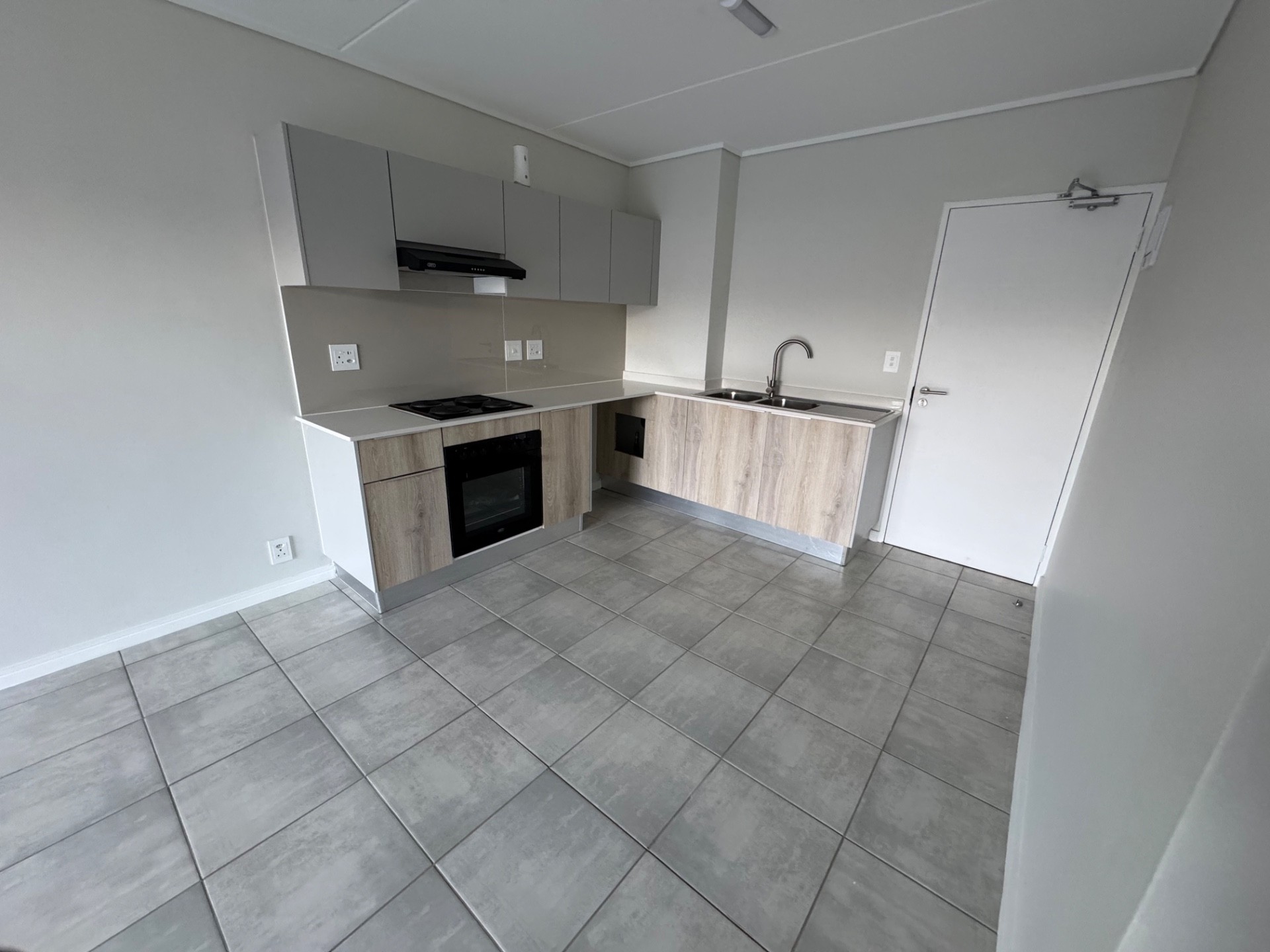 Apartment for rent in Mooikloof, Pretoria