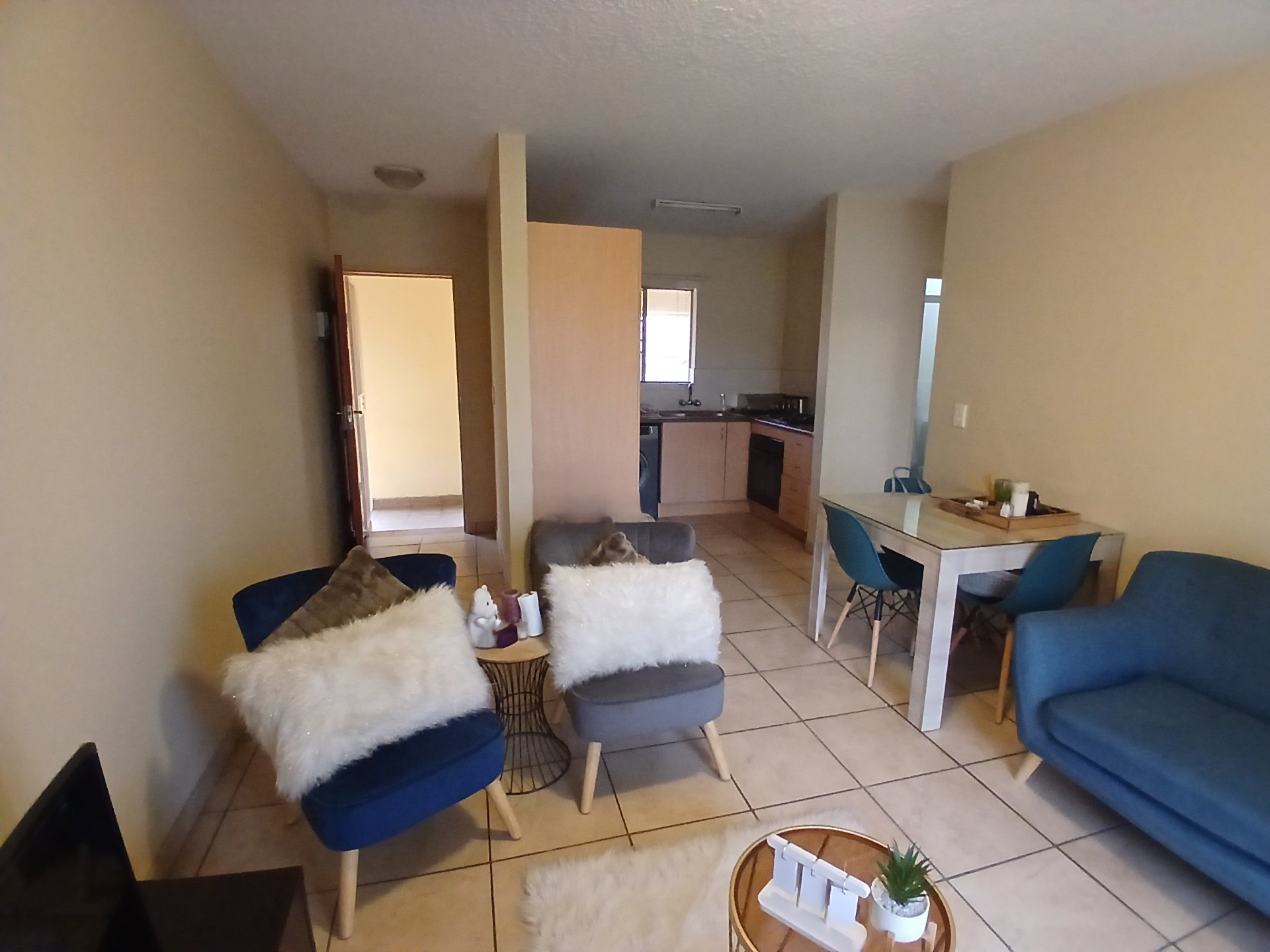 Complex for sale in Kosmosdal, Centurion, 44 m²