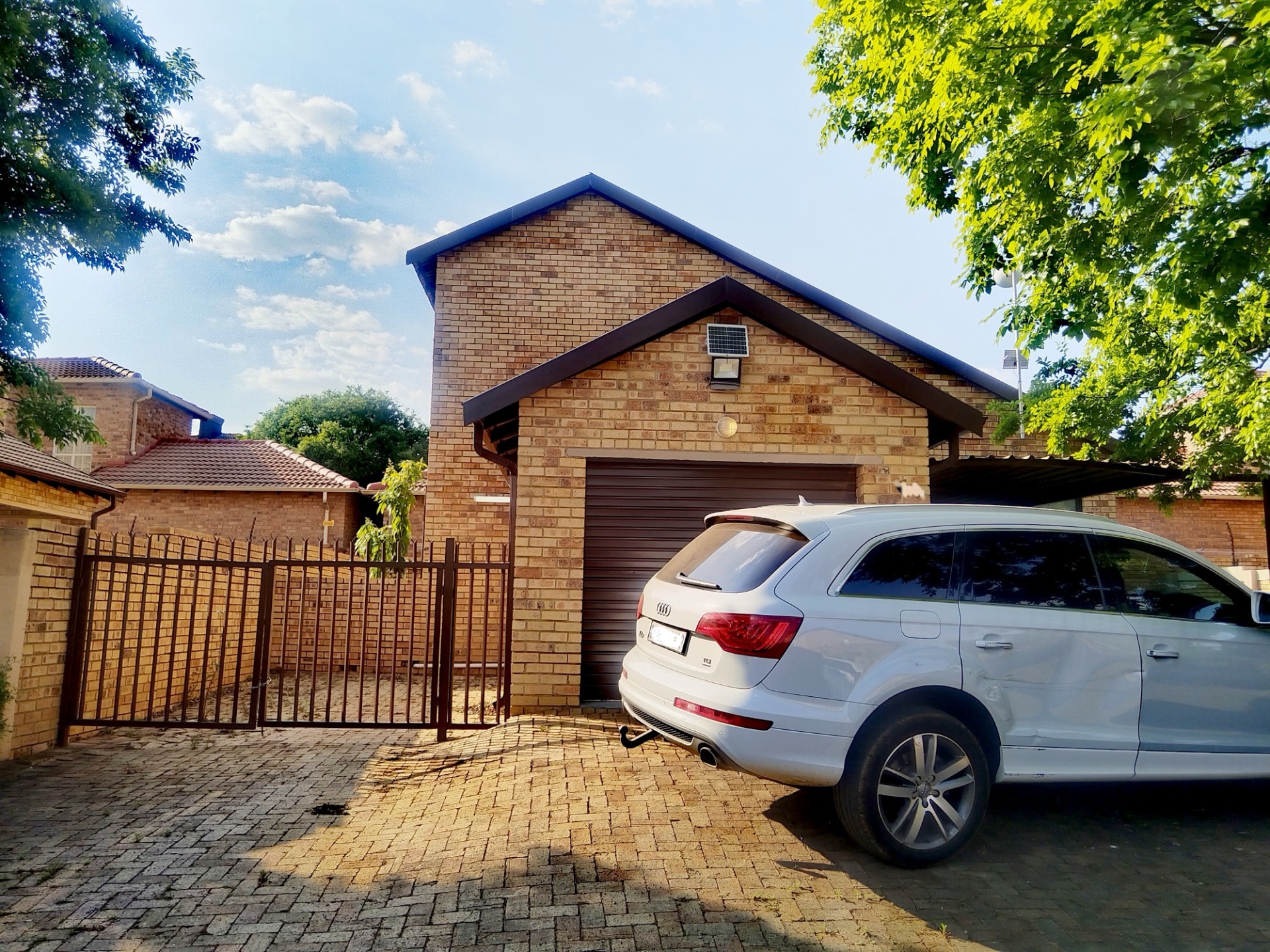 Townhouse for sale in Rooihuiskraal North, Centurion, 84 m²