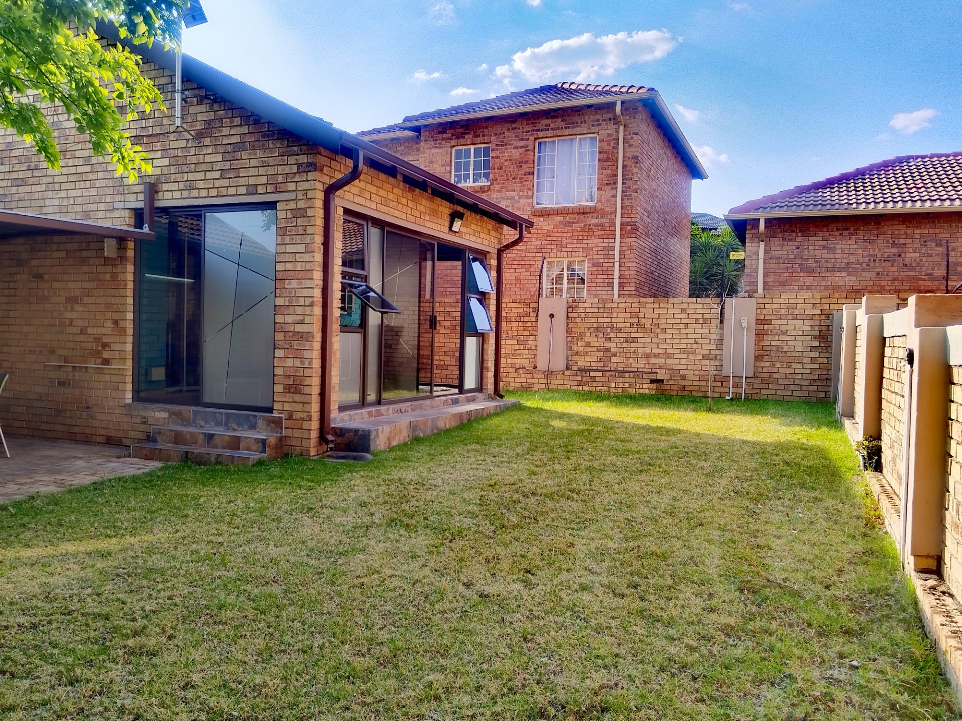 Townhouse for sale in Rooihuiskraal North, Centurion, 84 m²