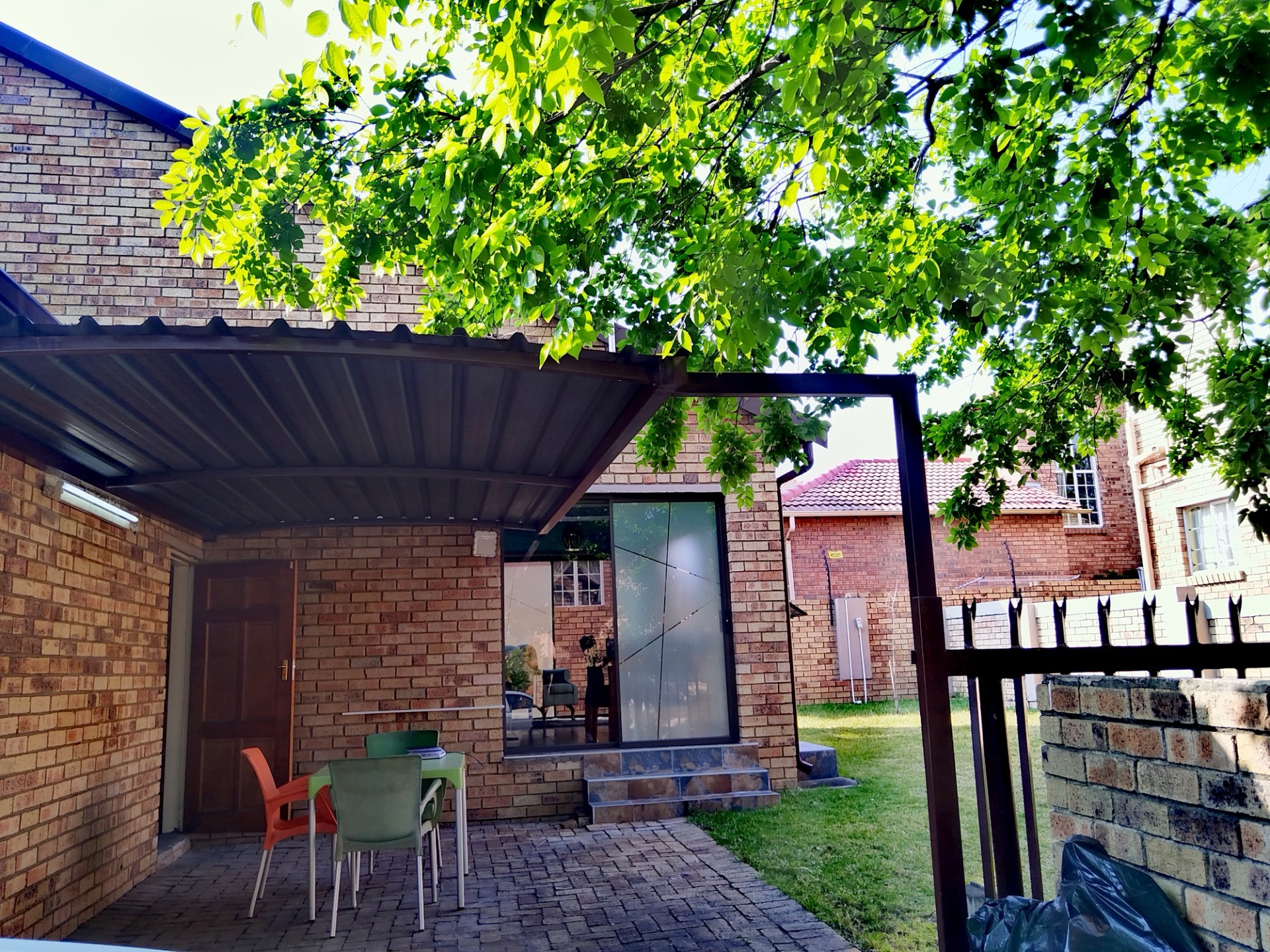 Townhouse for sale in Rooihuiskraal North, Centurion, 84 m²