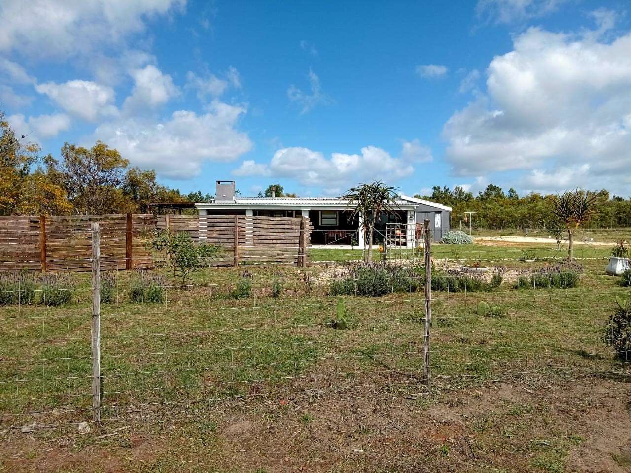 Small Holding for sale in Albertinia, 5691 m²