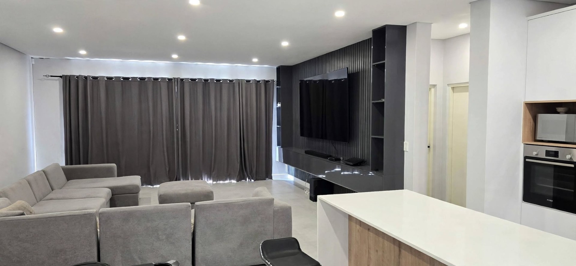 House for sale in Parklands North, Blouberg, 277 m²