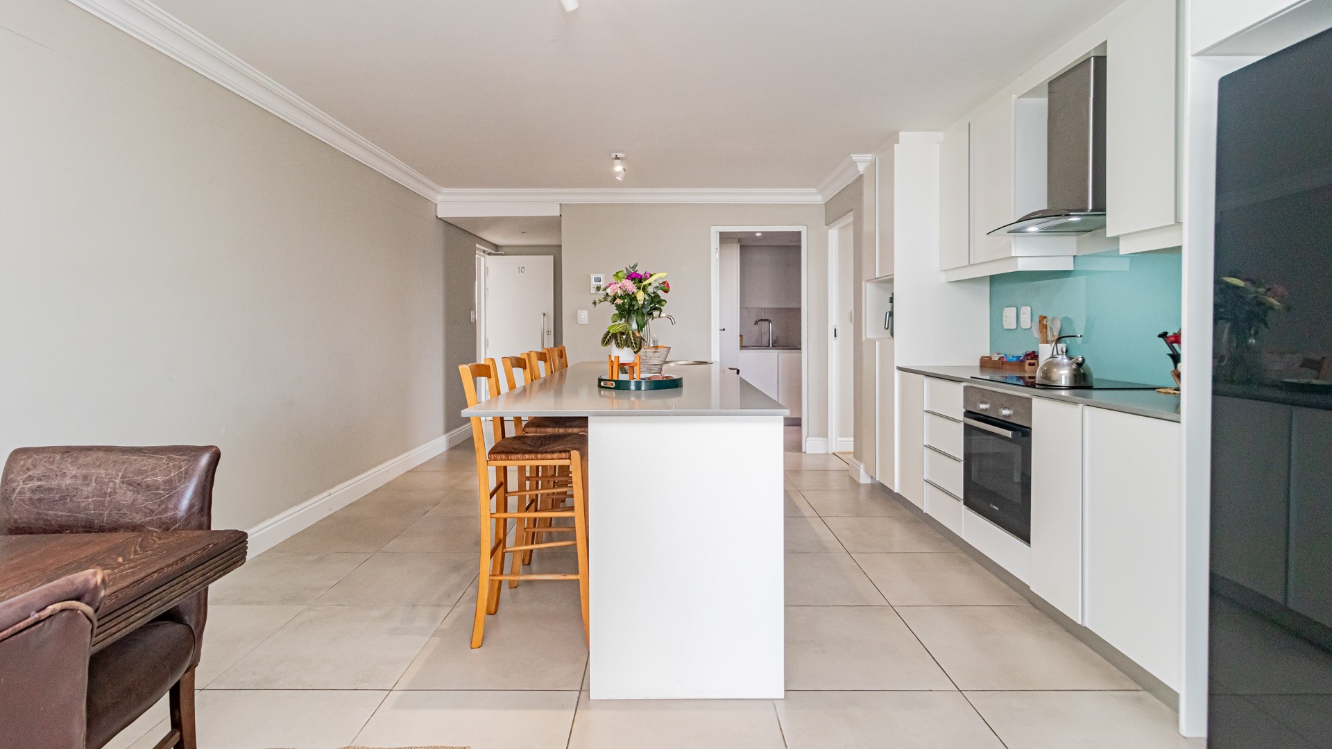 Apartment for sale in Beachfront, Table View, Blouberg, 101 m²