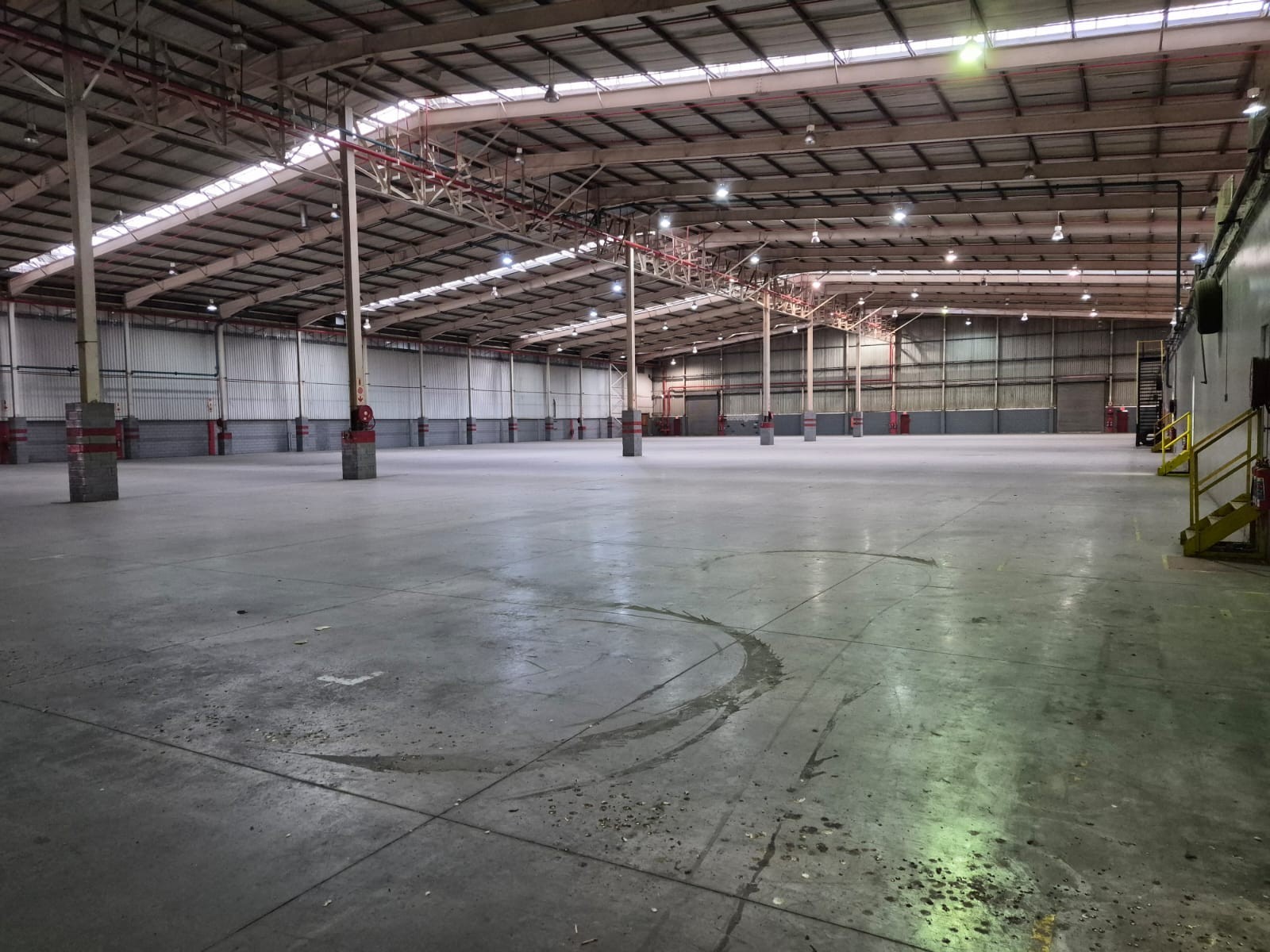 Warehouse for rent in Uitenhage Central, Uitenhage, 2 Brickfields Road, Uitenhage Central, Uitenhage, Eastern Cape, 6800 m²