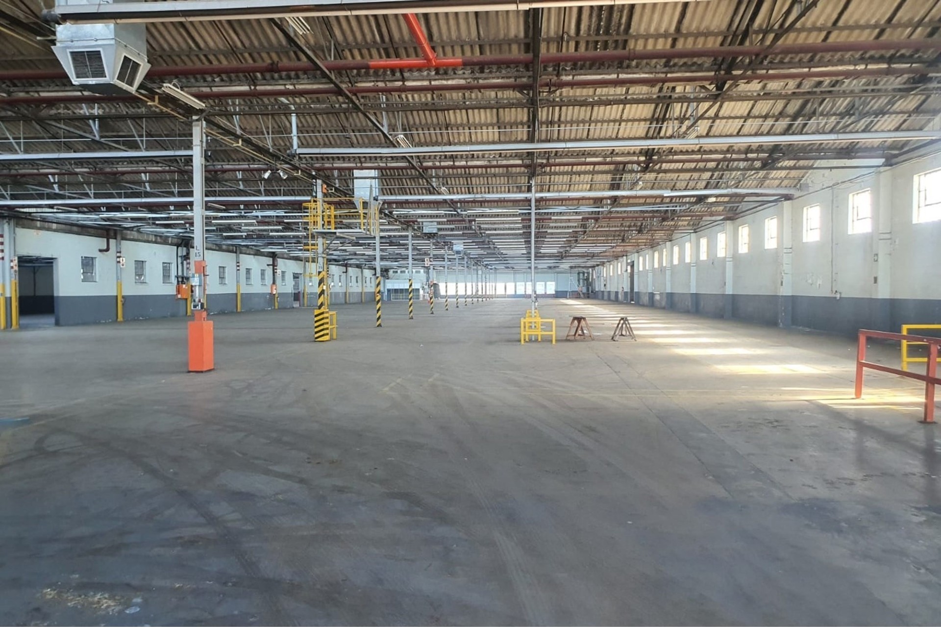 Warehouse for rent in Sidwell, Port Elizabeth, 107 Kempston Road, Sidwell, Port Elizabeth, Eastern Cape, 9295 m²