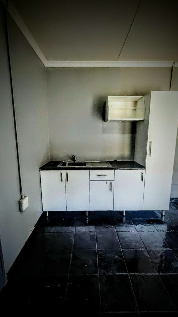 Studio Apartment for rent in Cashan, Rustenburg, North West