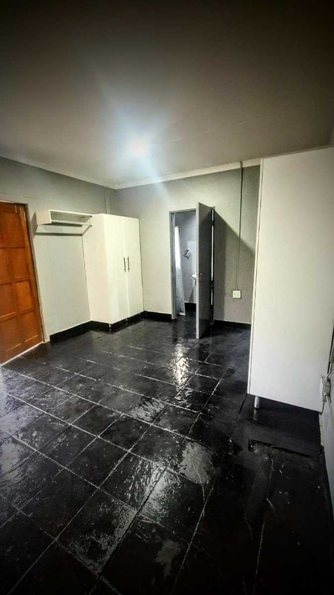 Studio Apartment for rent in Cashan, Rustenburg, North West