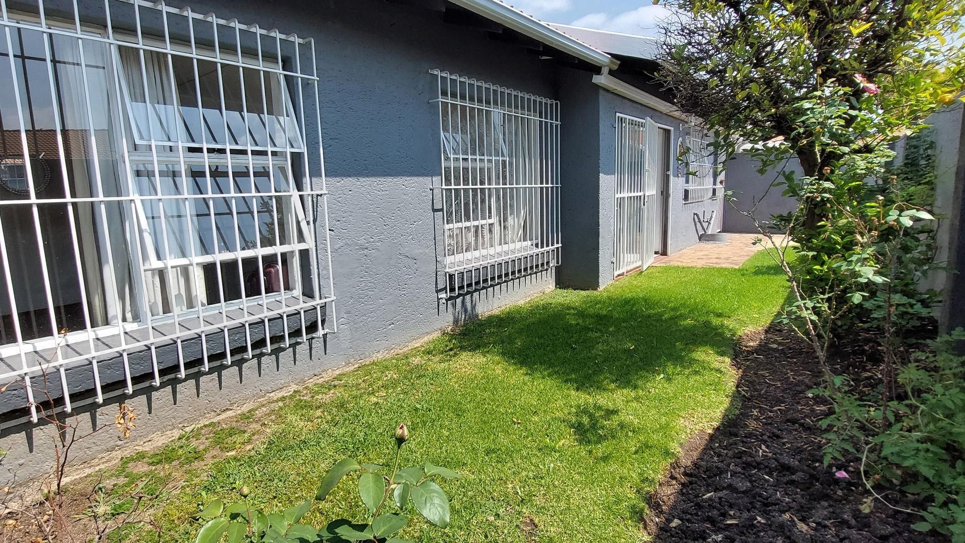 Cluster for sale in Raceview, Alberton, 120 m²