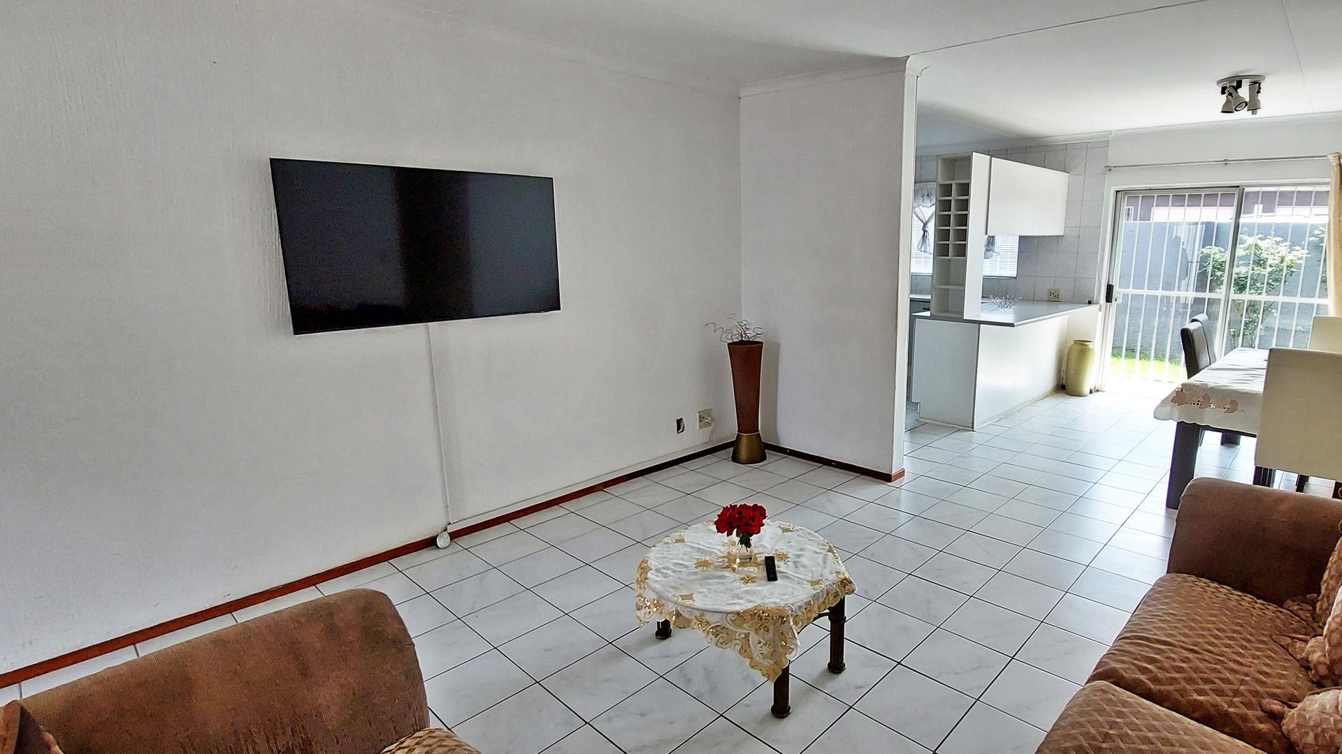 Cluster for sale in Raceview, Alberton, 120 m²