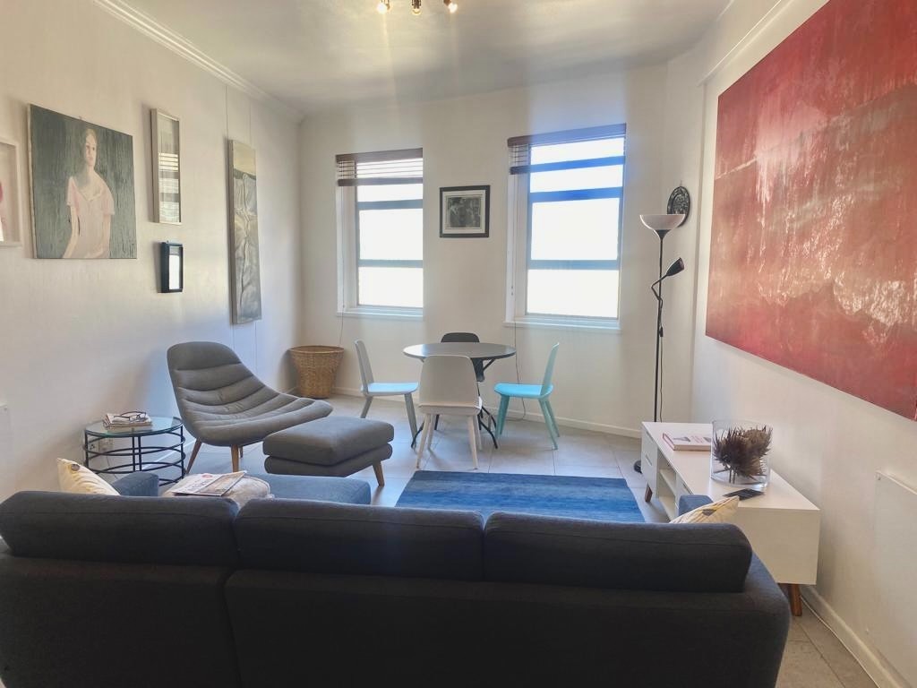 Apartment for sale in Cape Town City Centre, Cape Town, (5th floor), The Piazza on Church Square, 32 Parliament Street, Cape Town City Centre, Cape Town, Western Cape, 76 m²