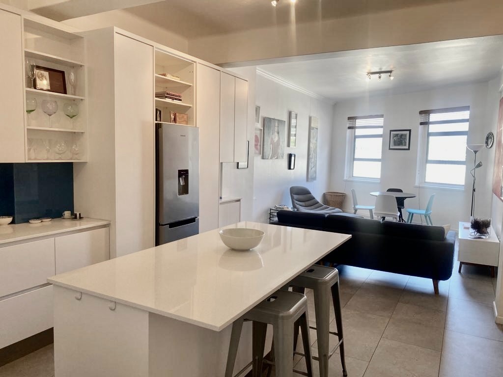 Apartment for sale in Cape Town City Centre, Cape Town, (5th floor), The Piazza on Church Square, 32 Parliament Street, Cape Town City Centre, Cape Town, Western Cape, 76 m²