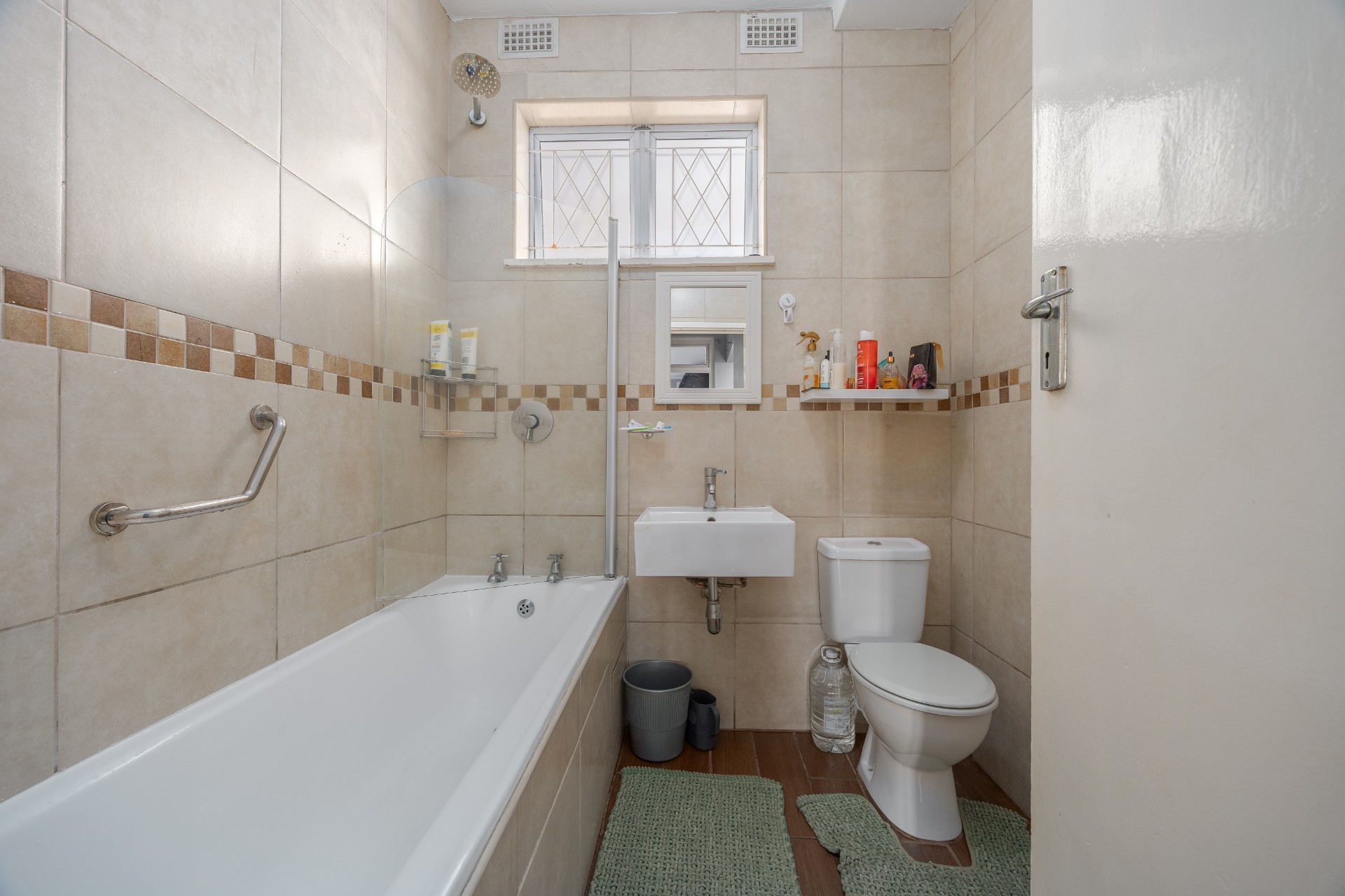 Apartment for sale in Morningside, Durban, KwaZulu Natal, 336 Florida Road, Morningside, Durban, KwaZulu Natal, 67 m²