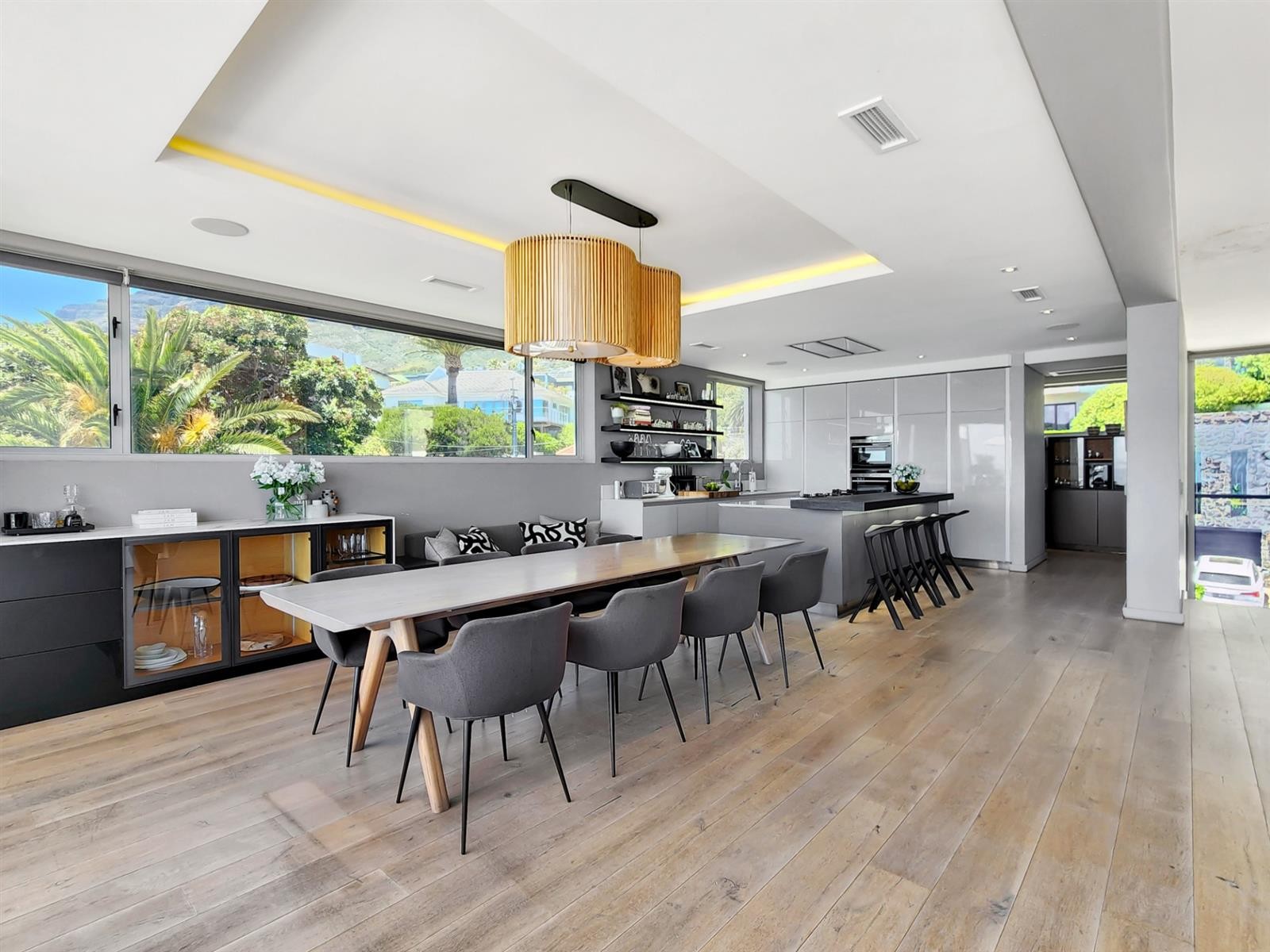 House for sale in Camps Bay, Cape Town, 544 m²