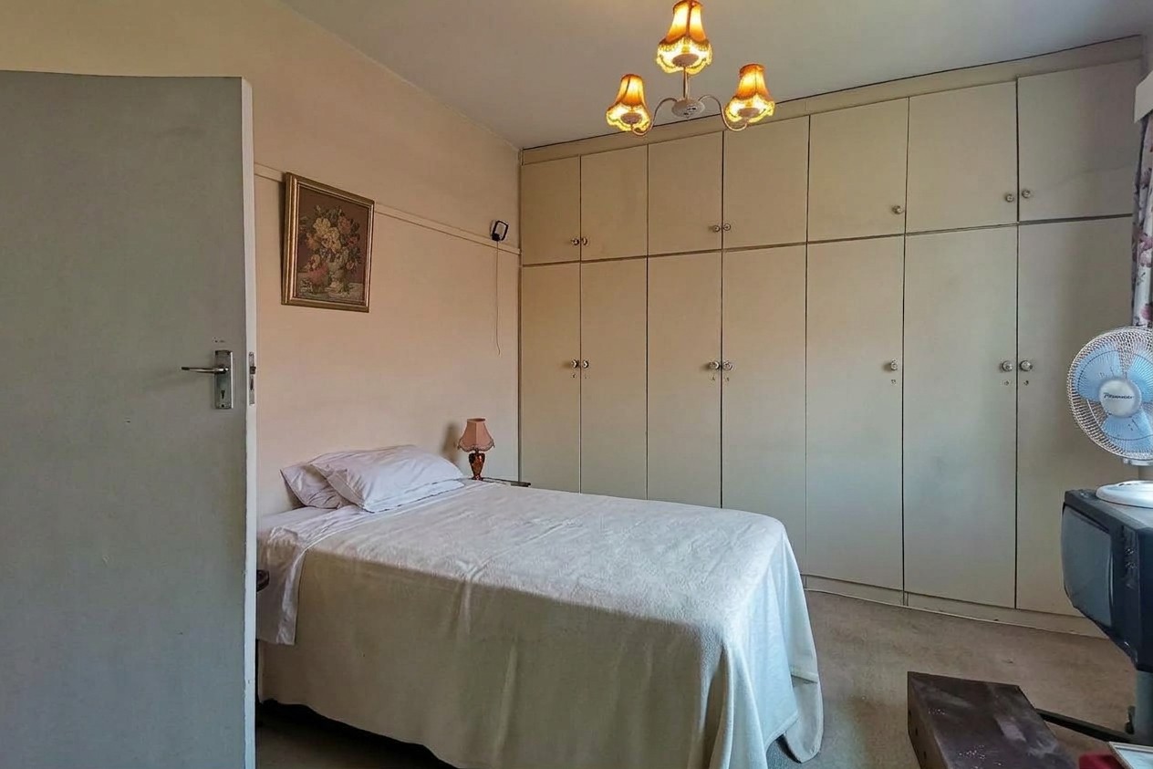 Apartment for sale in Glenwood, Durban, KwaZulu Natal, 96 m²