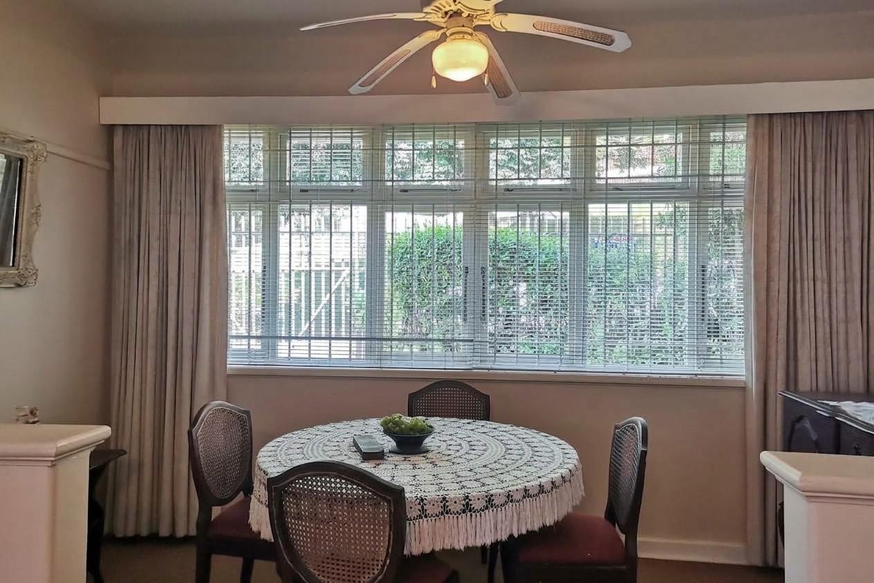 Apartment for sale in Glenwood, Durban, KwaZulu Natal, 96 m²