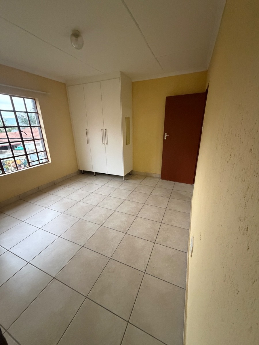 Apartment for rent in Entokozweni East, Tekwane, Nelspruit, 7 Ntokozweni (12th floor), Ntokozweni Damini Side, 12 Ntokozweni, Entokozweni East, Tekwane, Nelspruit, Mpumalanga
