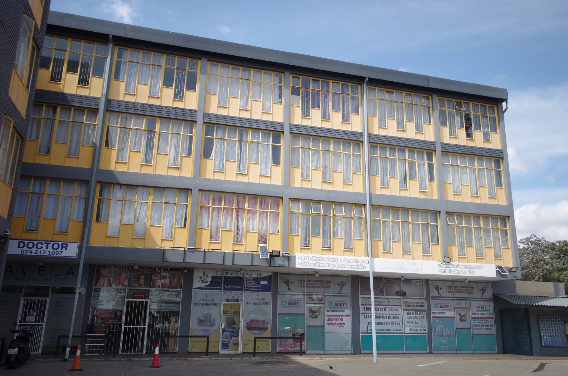 Commercial Property for sale in Ferndale, Randburg, 3000 m²