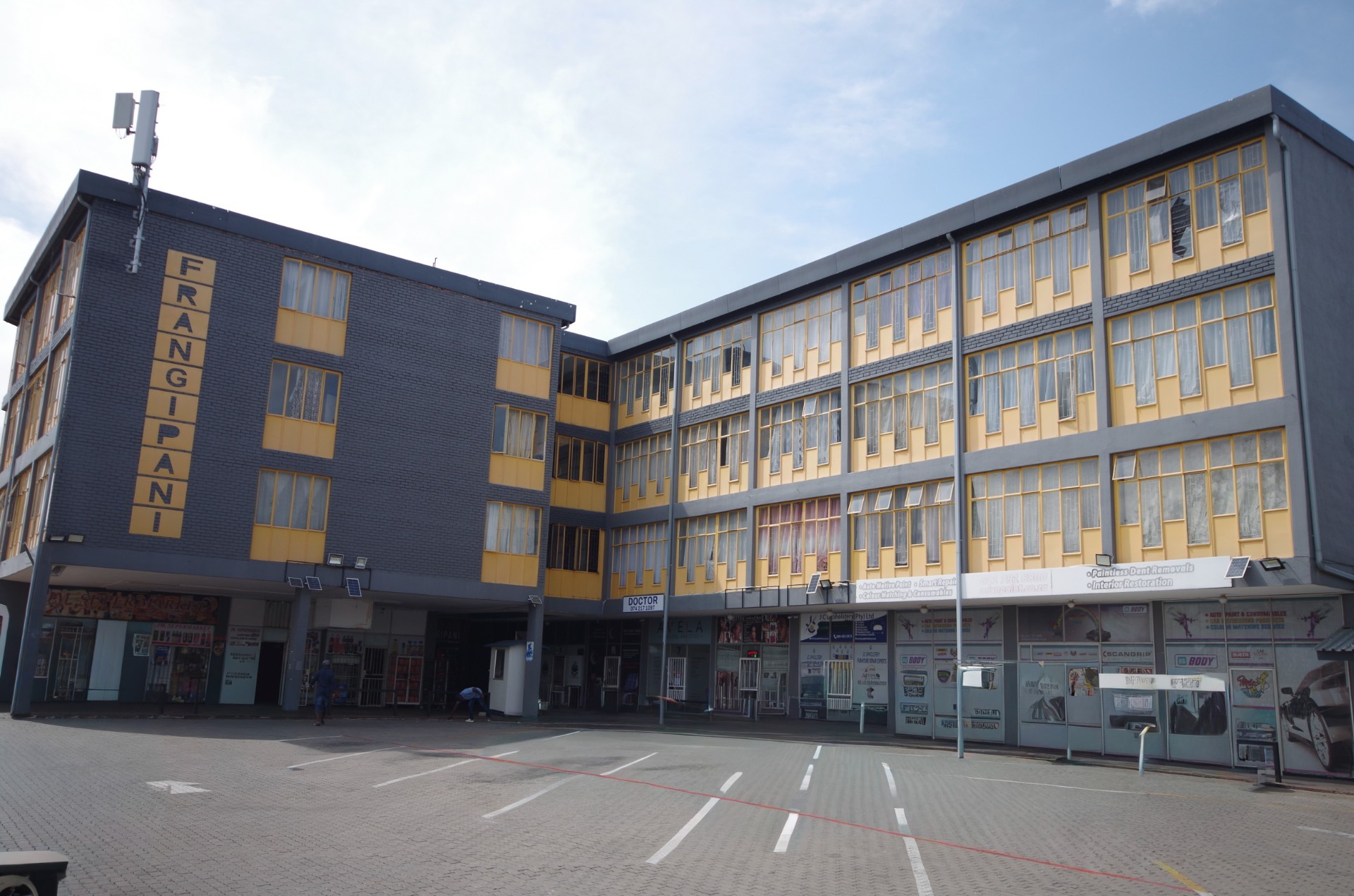 Commercial Property for sale in Ferndale, Randburg, 3000 m²