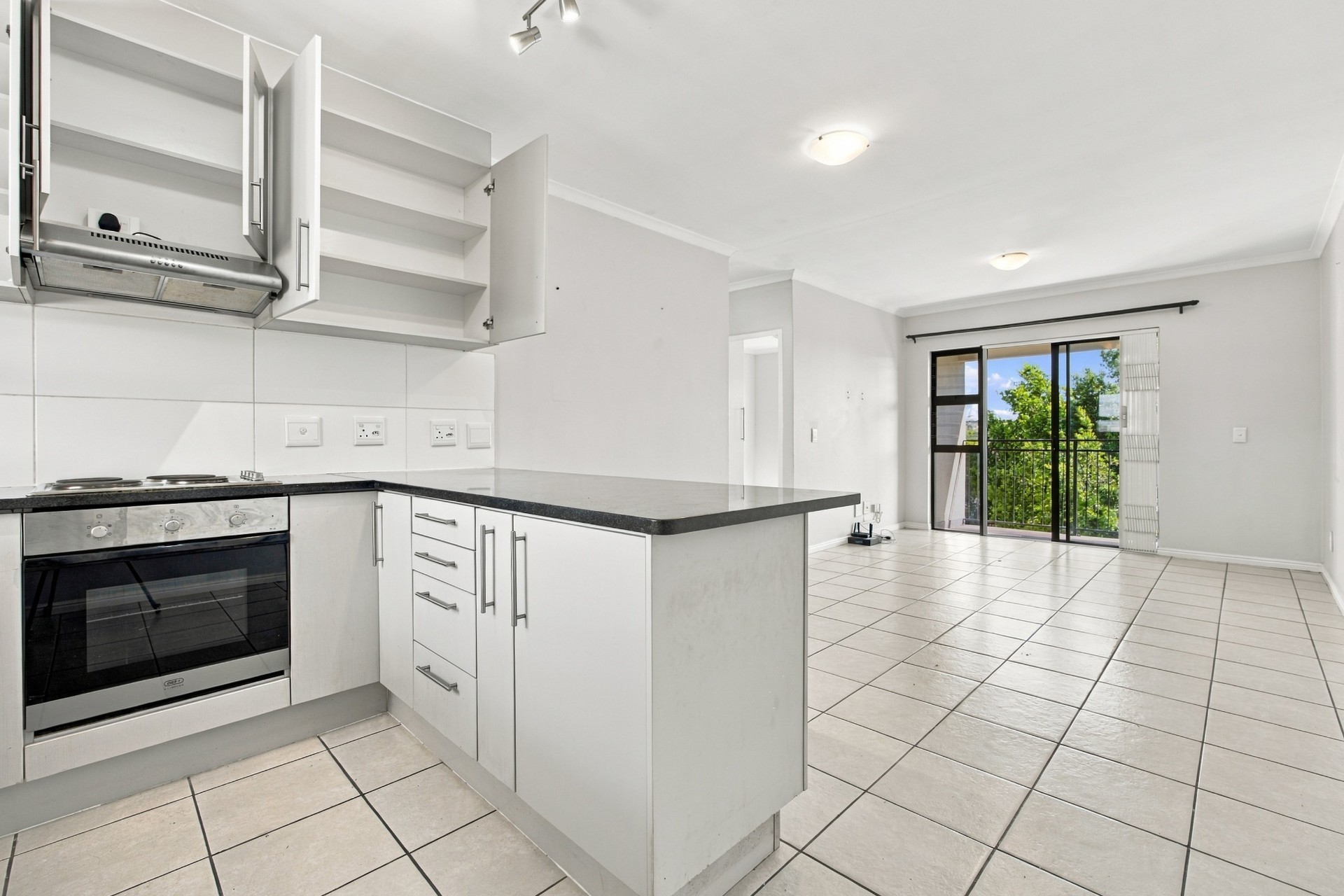 Apartment for sale in Paarl North, Paarl, 61 m²