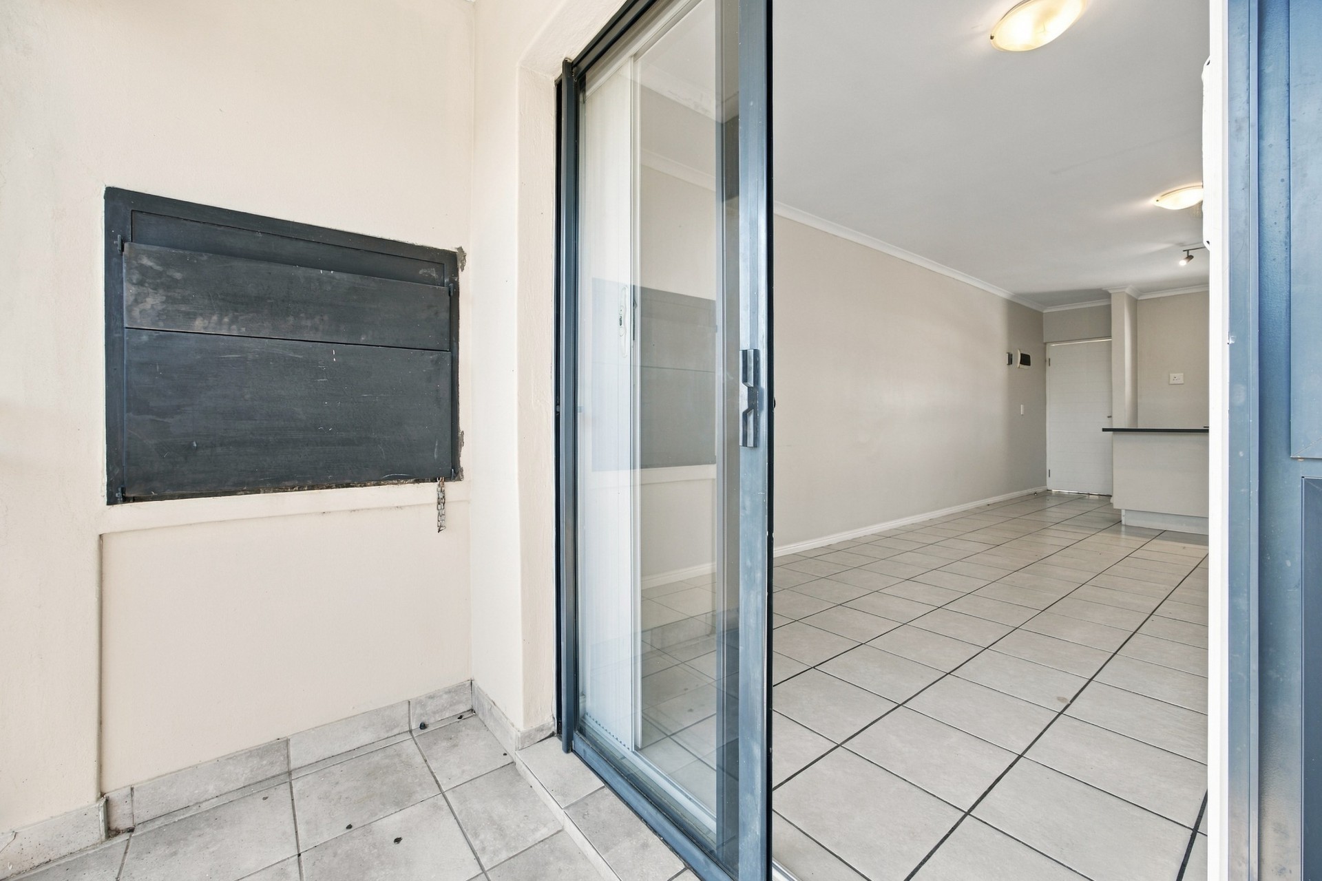 Apartment for sale in Paarl North, Paarl, 61 m²