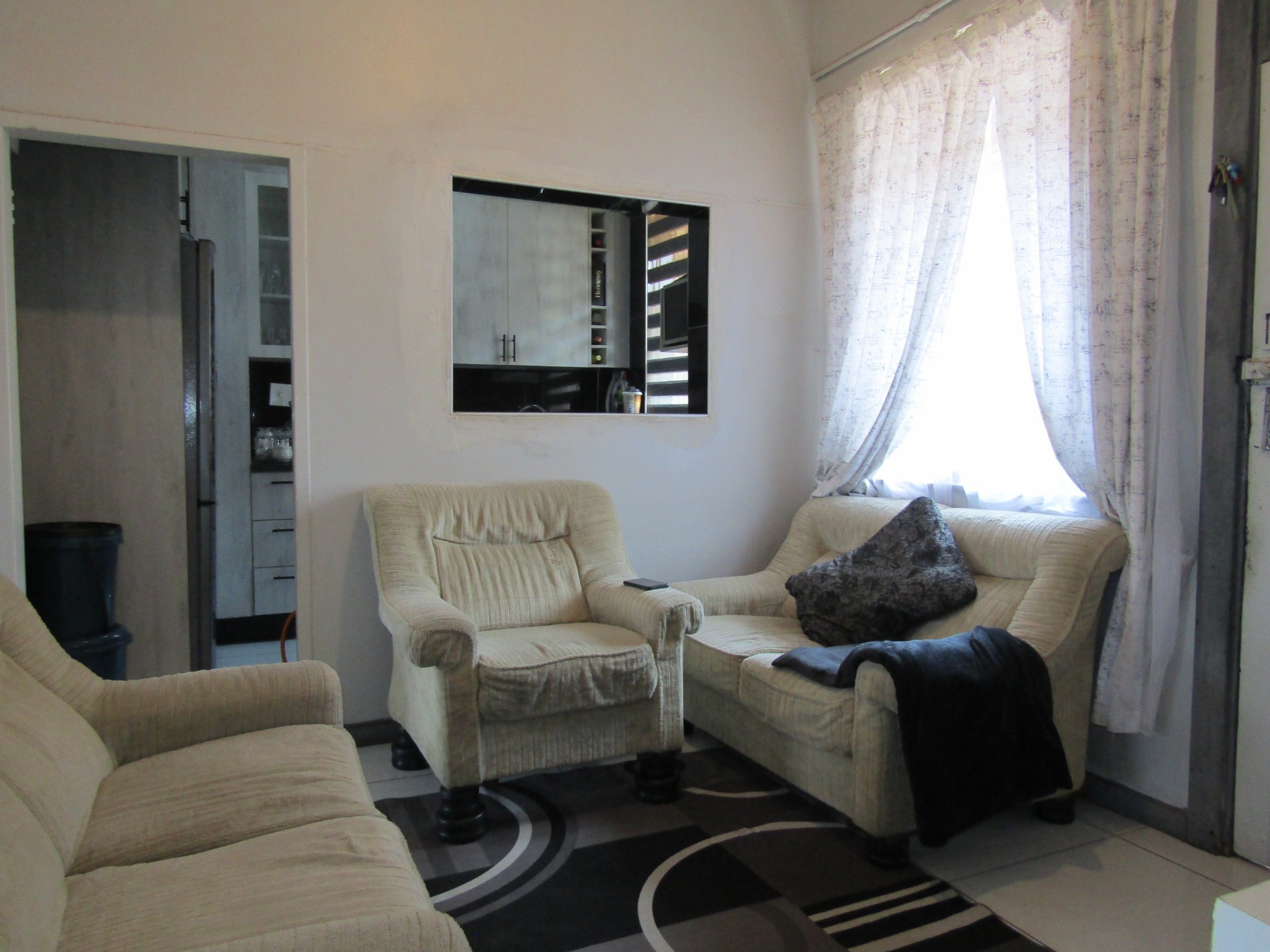 Apartment for sale in Jeppestown, Johannesburg, 181, Grador, 233 Doran Street, Jeppestown, Johannesburg, Gauteng, 75 m²