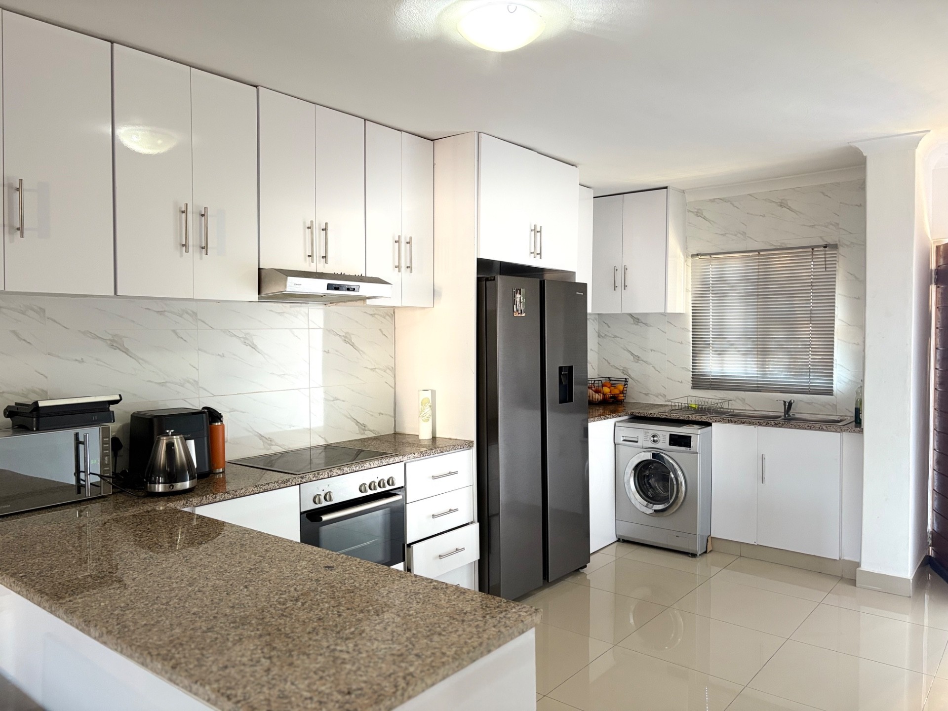 Apartment for sale in Bluff, Durban, KwaZulu Natal, 74 m²