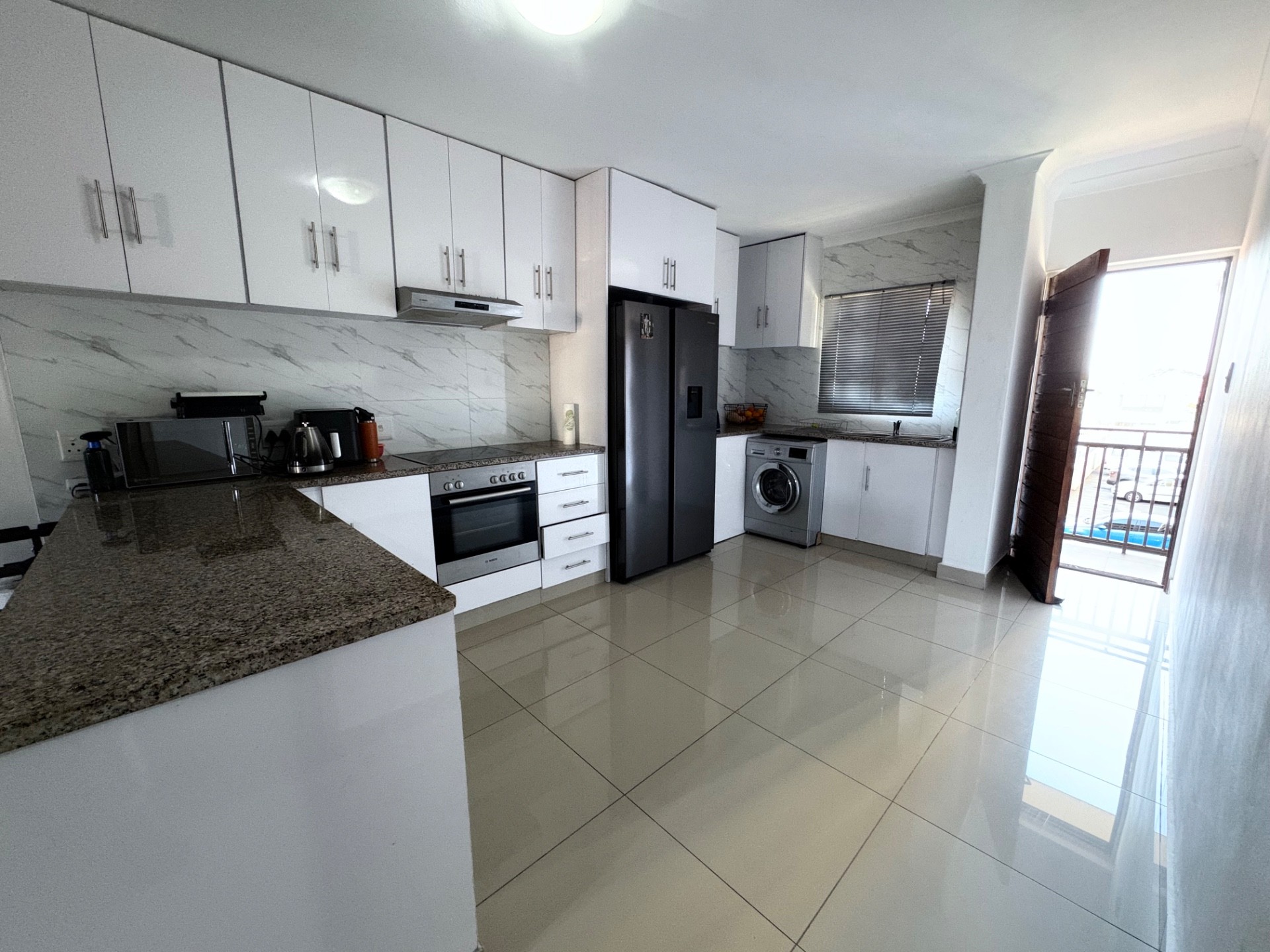 Apartment for sale in Bluff, Durban, KwaZulu Natal, 74 m²