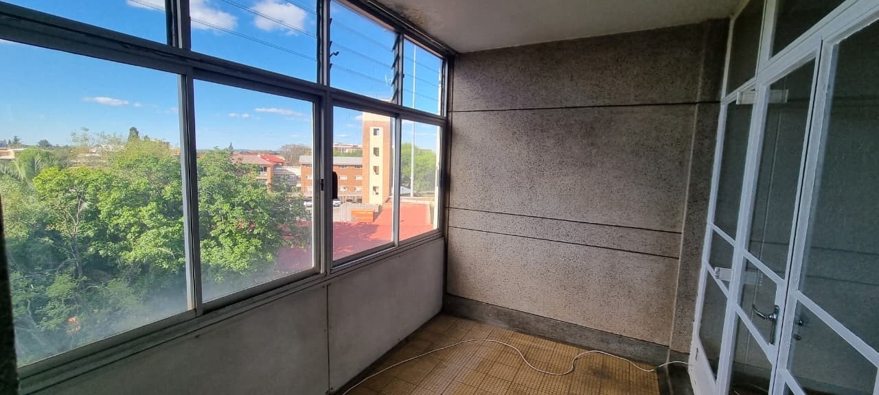 Complex for rent in Memorial Road Area, Kimberley