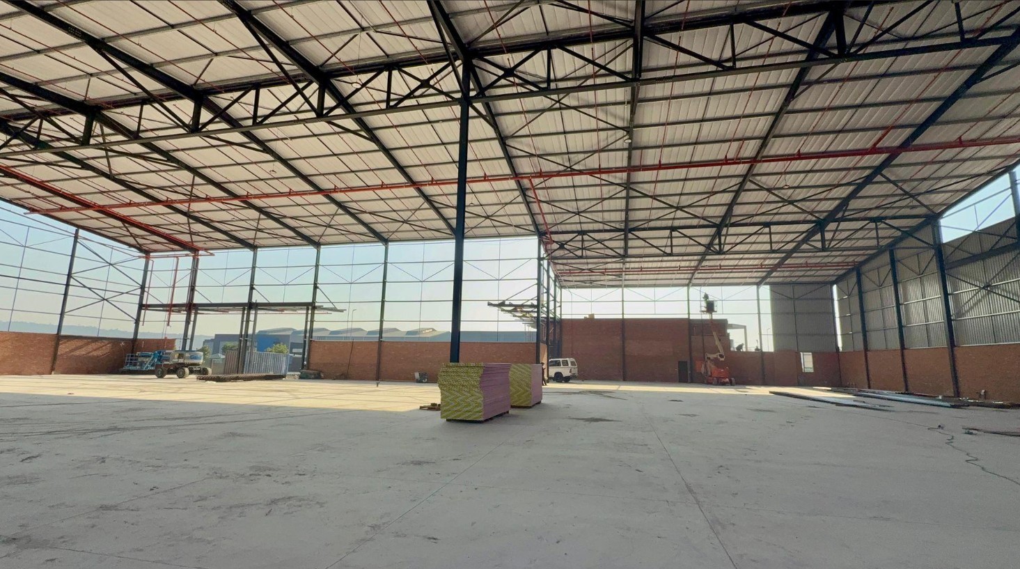 Warehouse for rent in Cornubia, KwaZulu Natal, 2934 m²