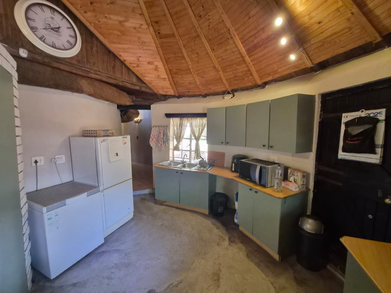 House for sale in Helderkruin, Roodepoort, 370 m²