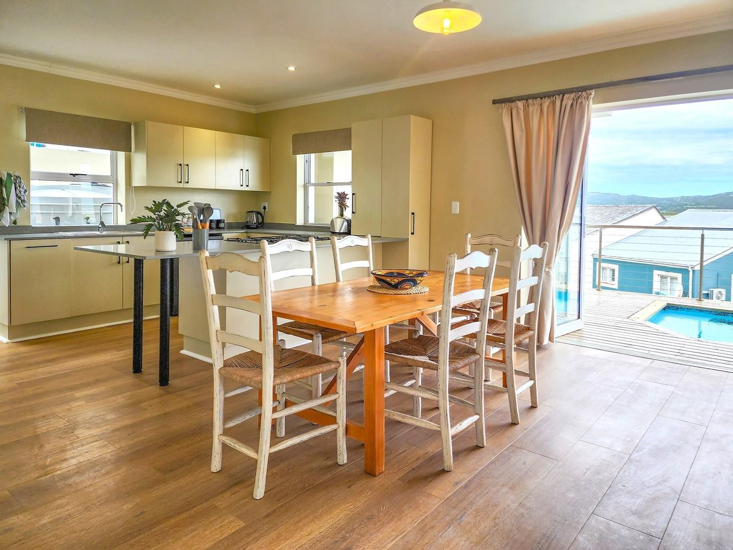 House for sale in Costa Sarda, Knysna, 200 m²