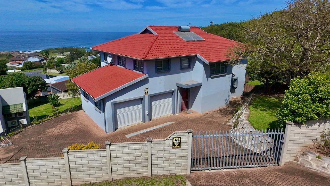 House for sale in Glenmore, Port Edward, KwaZulu Natal, 1710 m²