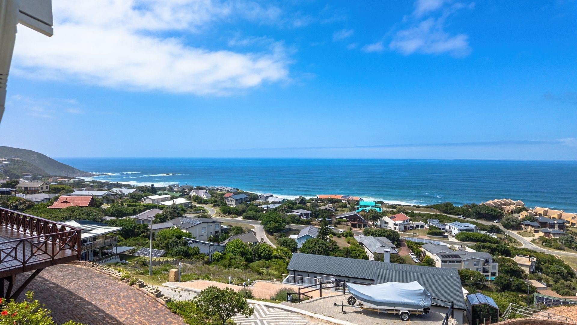 House for sale in Brenton On Sea, Knysna, 380 m²