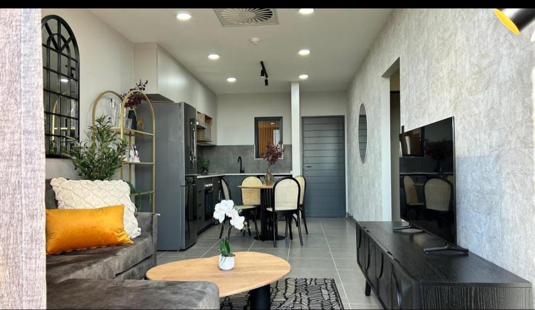 Apartment for sale in Castle Gate, Pretoria, 70 m²