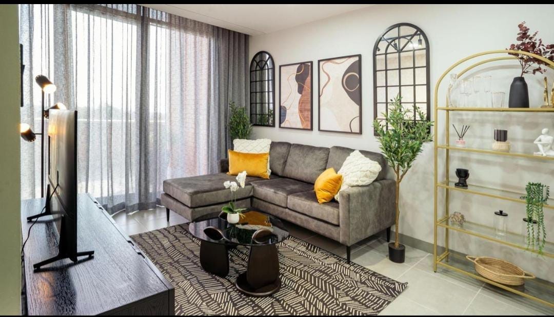 Apartment for sale in Castle Gate, Pretoria, 70 m²