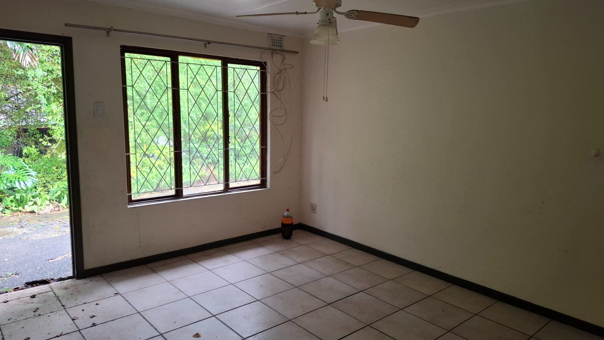 Townhouse for sale in Port Edward, KwaZulu Natal, 84 m²