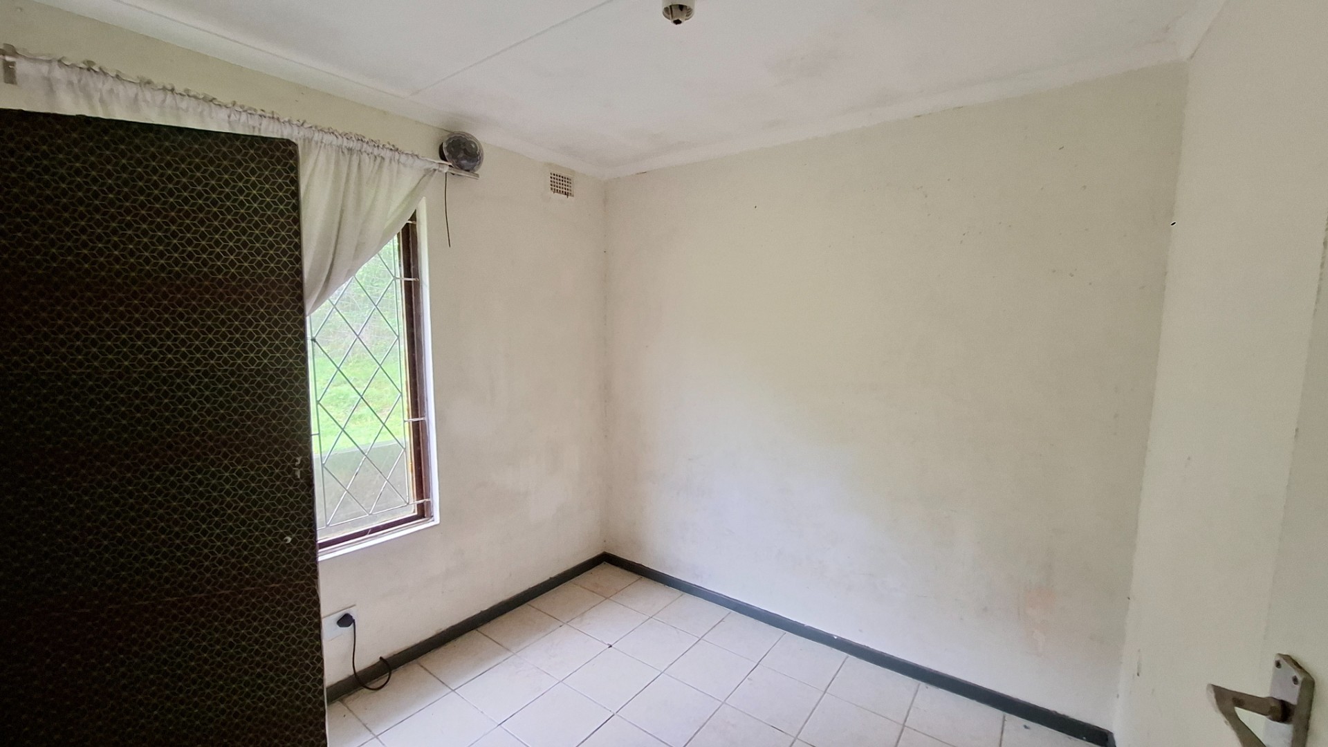 Townhouse for sale in Port Edward, KwaZulu Natal, 84 m²