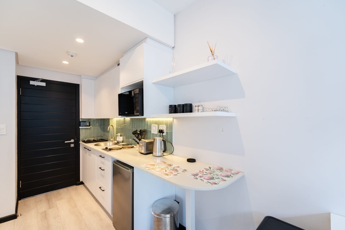Studio Apartment for rent in Cape Town City Centre, Cape Town, 26 m²
