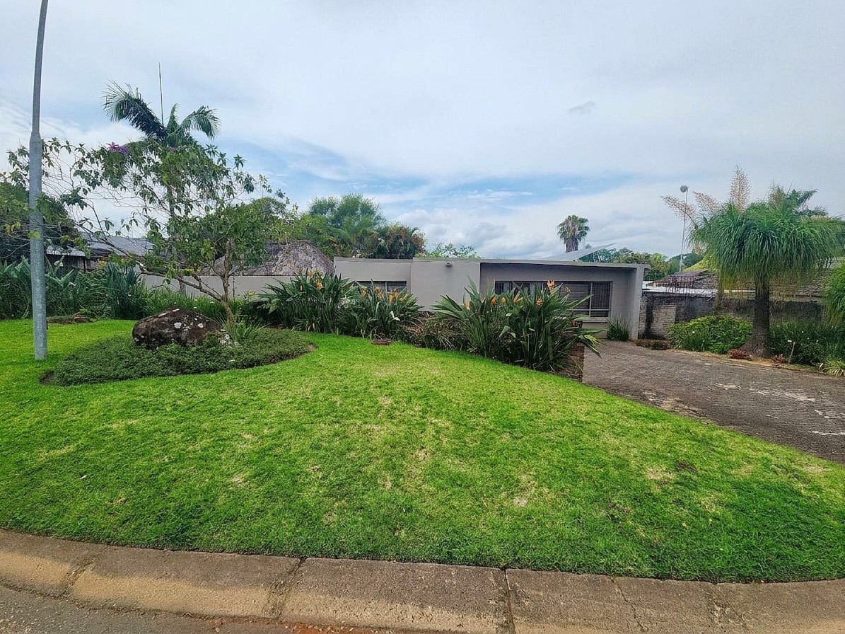 House for sale in Aquapark, Tzaneen, 480 m²