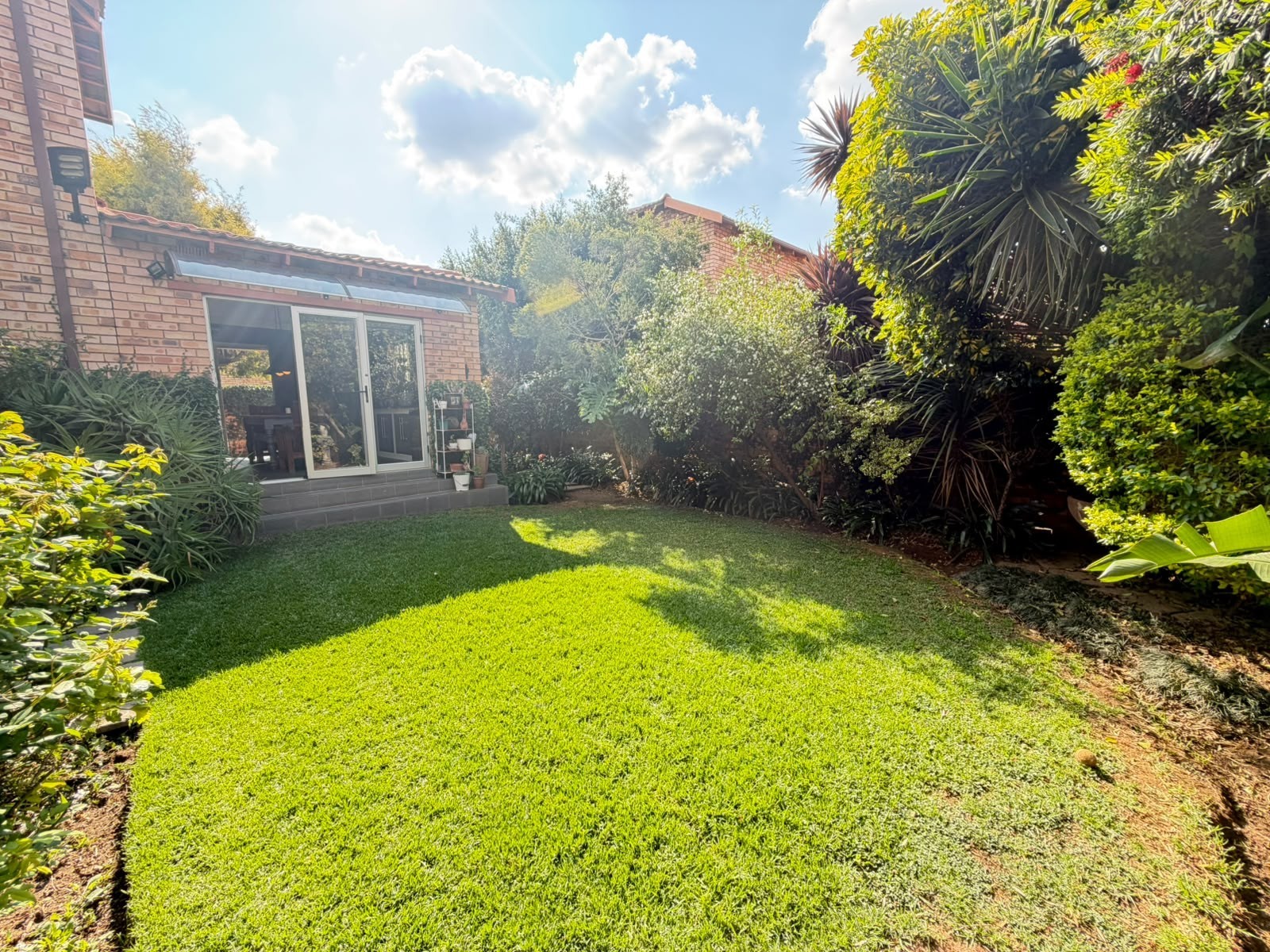 House for sale in Randpark Ridge, Randburg, 303, Lalalapha Gardens, 52 Sysie Road, Randpark Ridge, Randburg, Gauteng, 177 m²