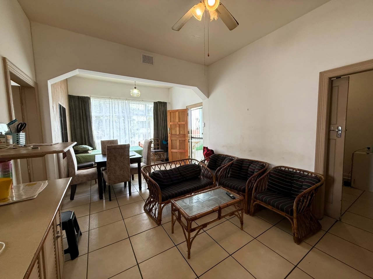 Apartment for sale in Beacon Rocks, Margate, KwaZulu Natal, 65 m²