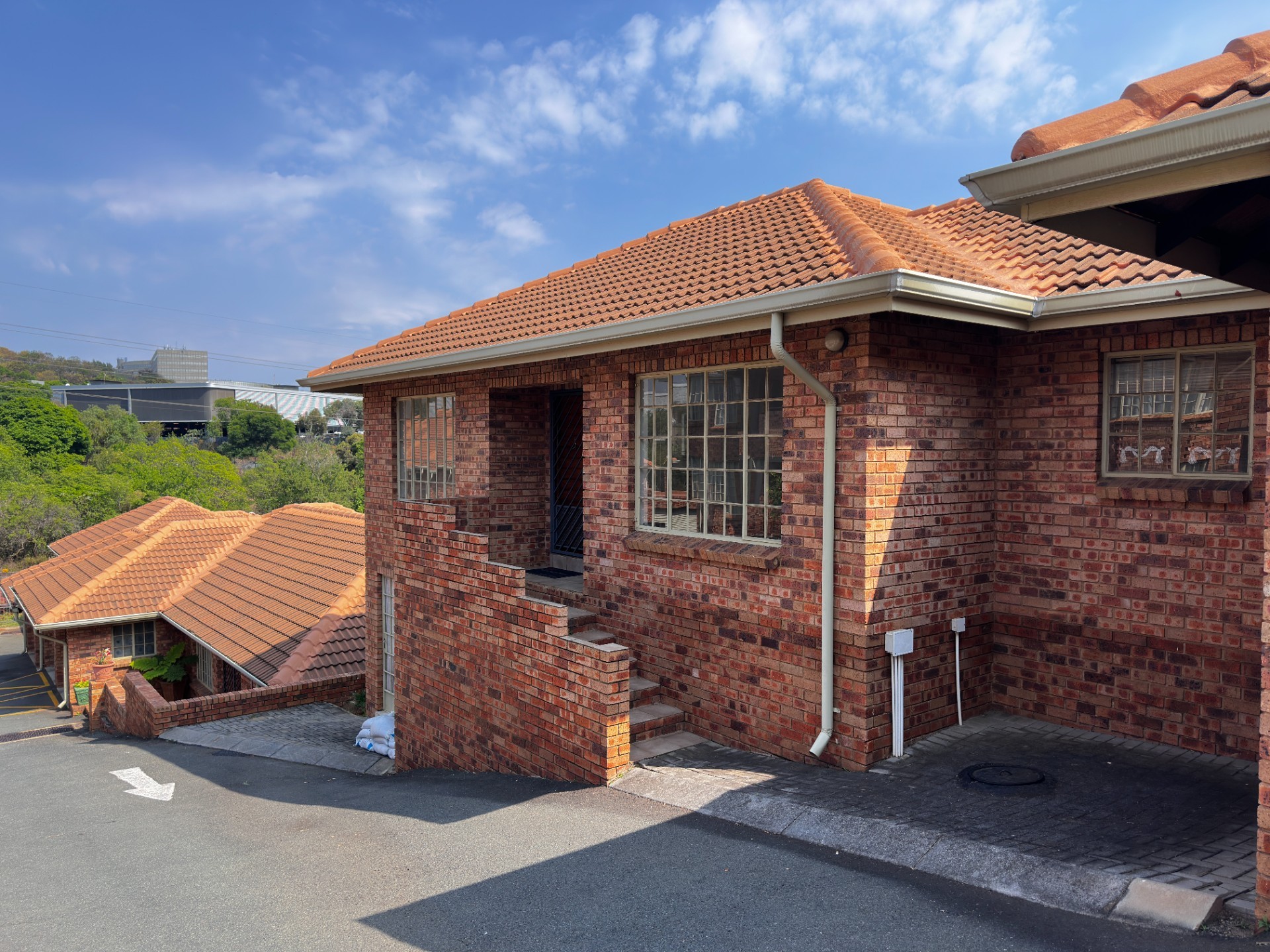 Townhouse for sale in Erasmuskloof, Pretoria, 181 m²